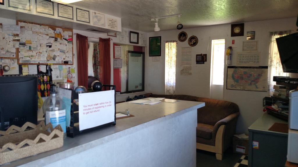ليتلتون Essex House Motel المظهر الخارجي الصورة