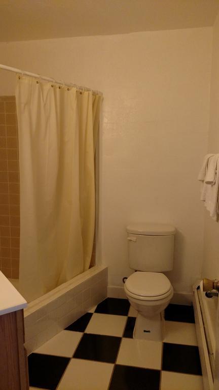 ليتلتون Essex House Motel المظهر الخارجي الصورة