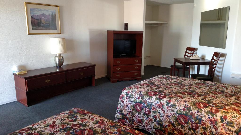 ليتلتون Essex House Motel المظهر الخارجي الصورة
