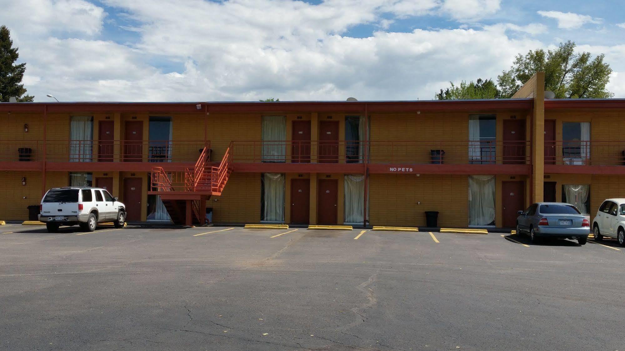 ليتلتون Essex House Motel المظهر الخارجي الصورة