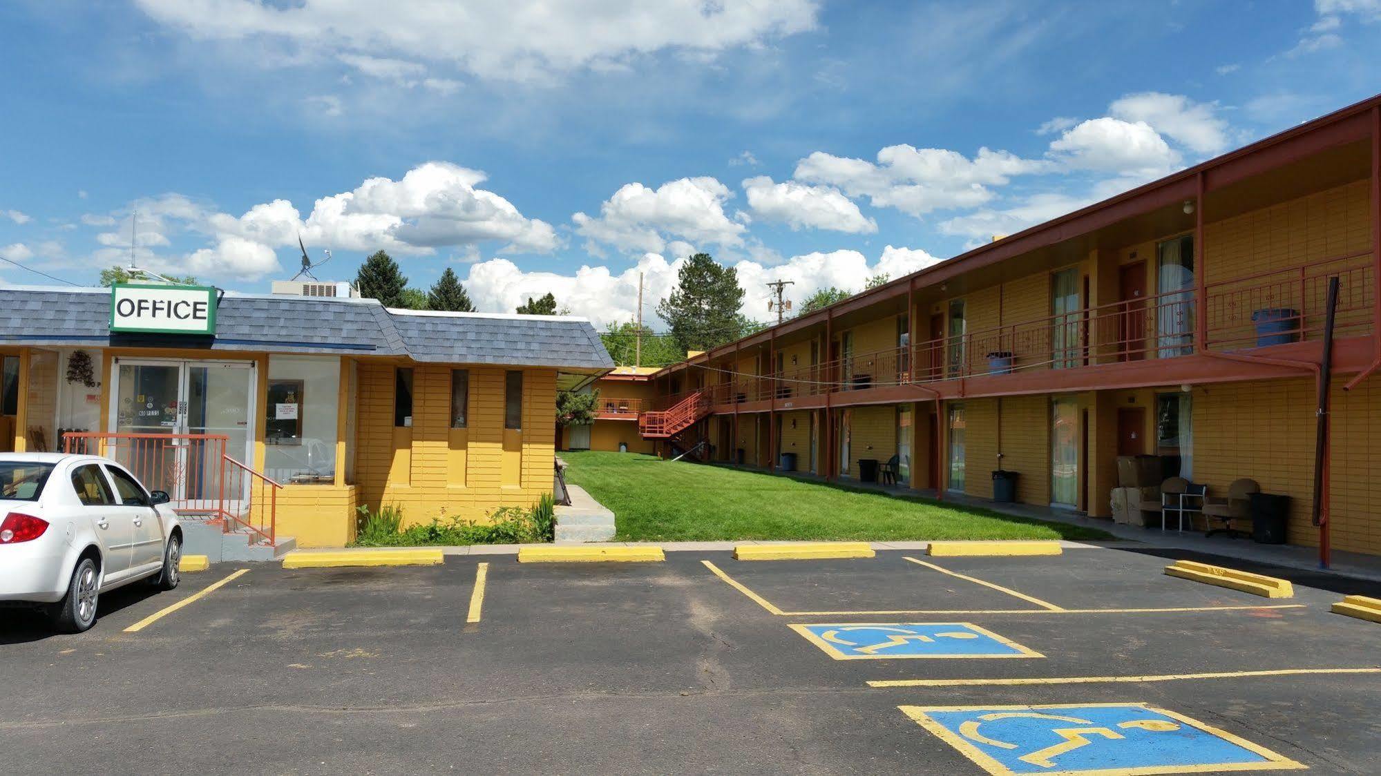 ليتلتون Essex House Motel المظهر الخارجي الصورة