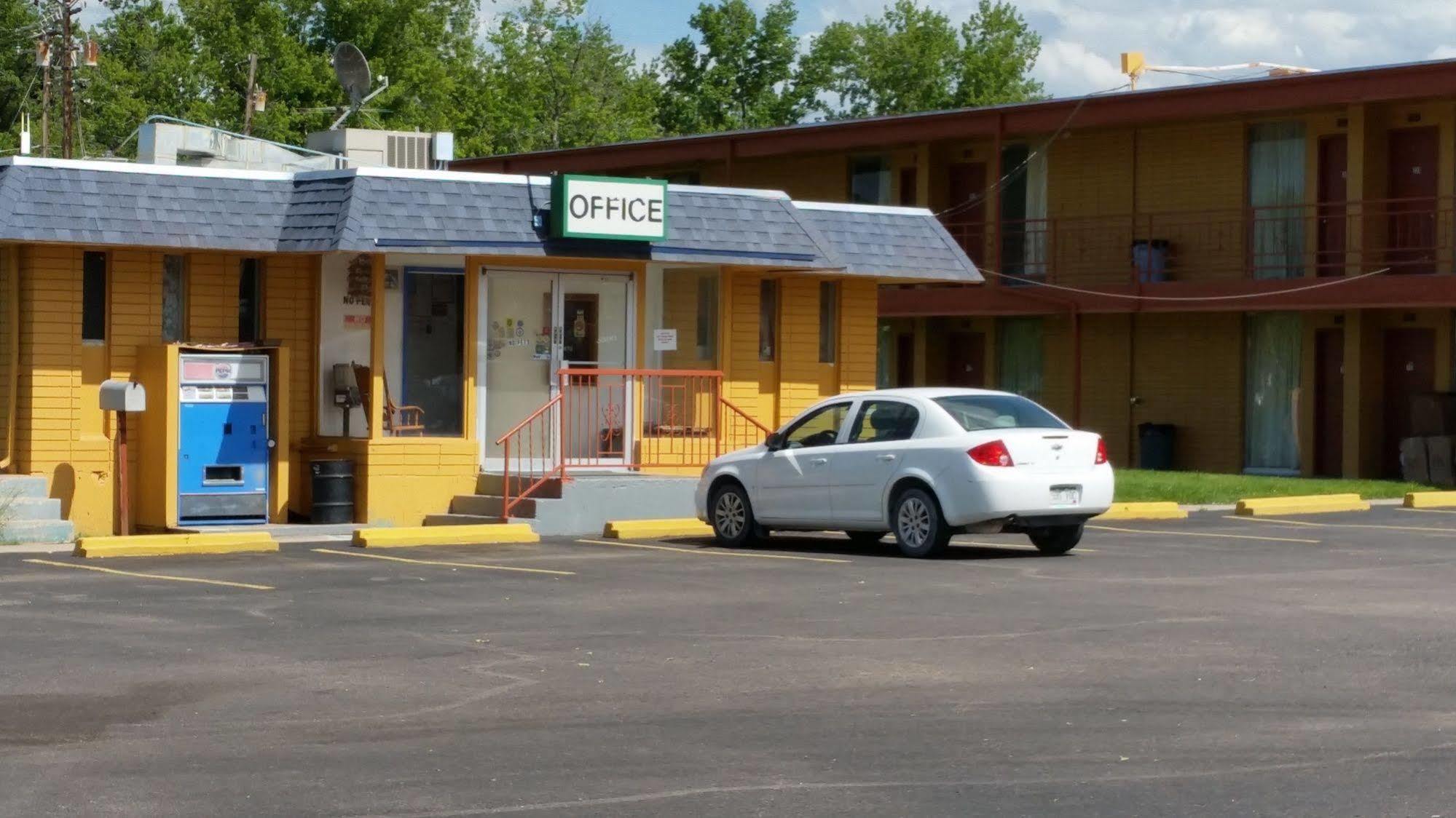 ليتلتون Essex House Motel المظهر الخارجي الصورة
